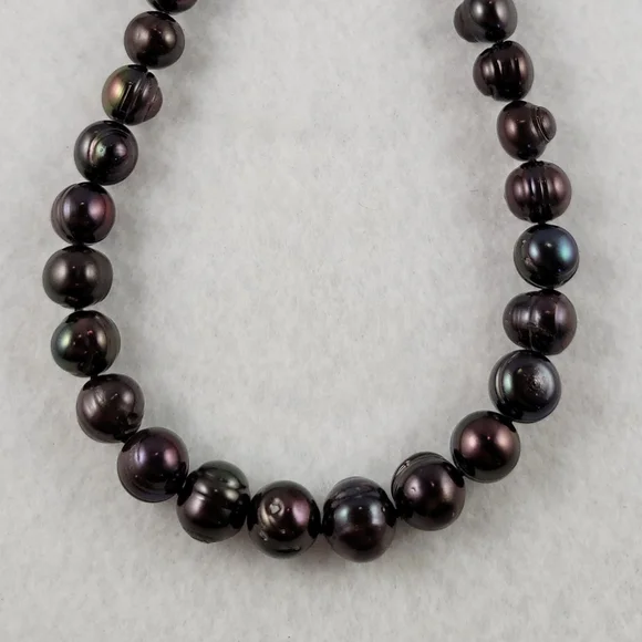REAL 10-11mm Bordeaux Black Pearl Necklace - Picture 9 of 11